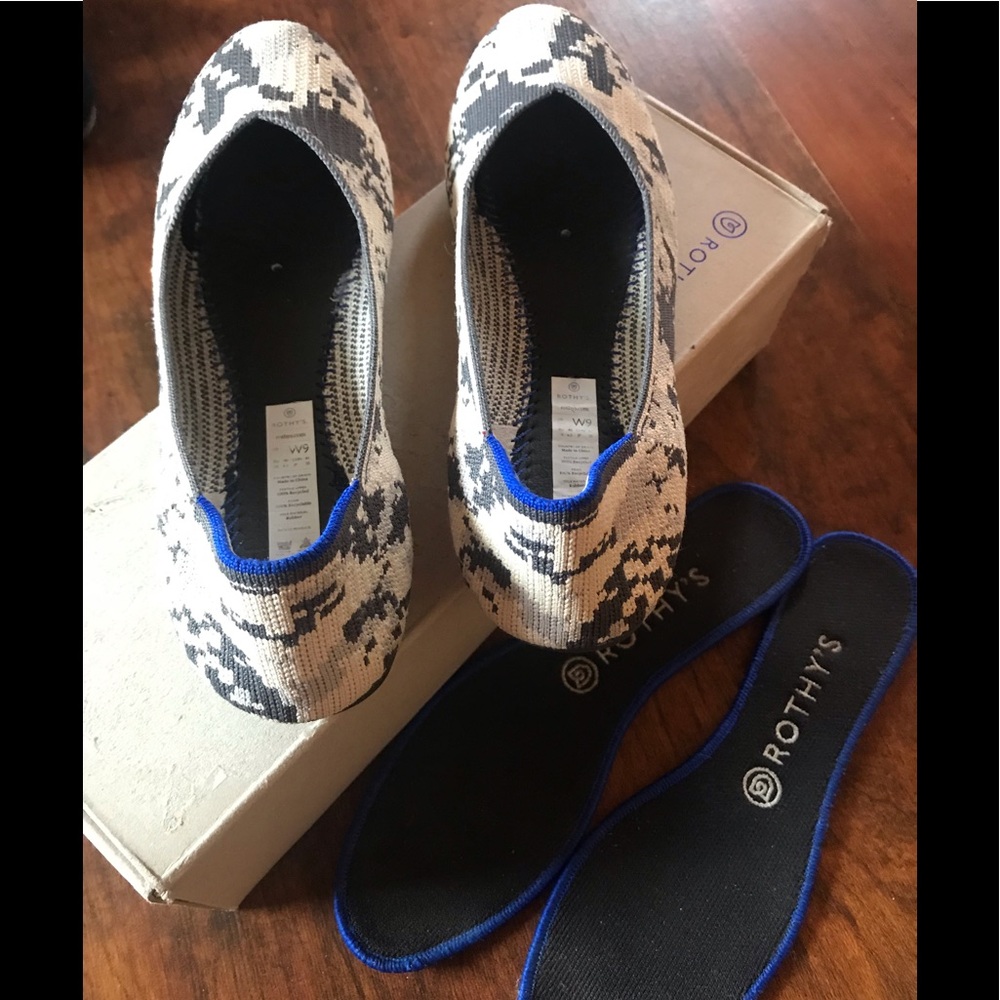 Rothy’s /Size 9/ retired ash grey flats